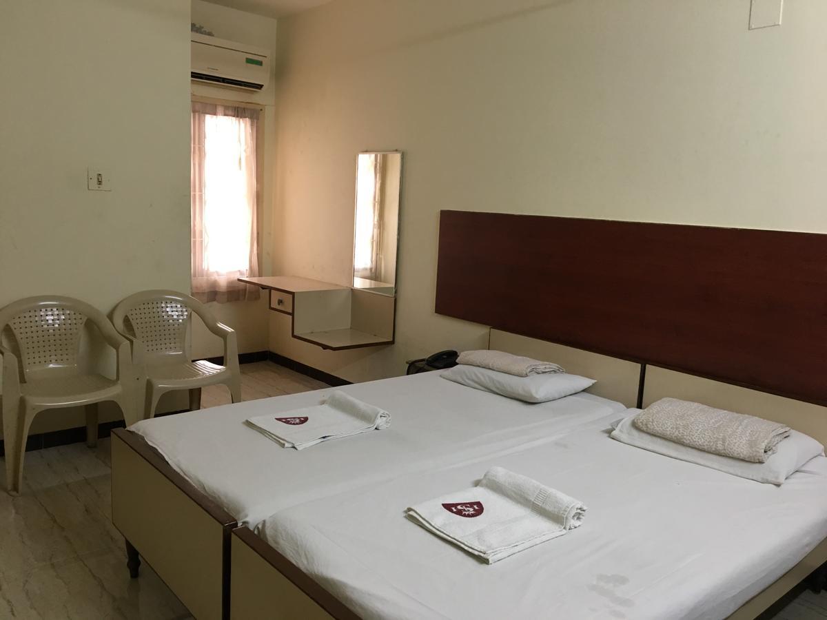 Hotel Subashini International Chennai Luaran gambar